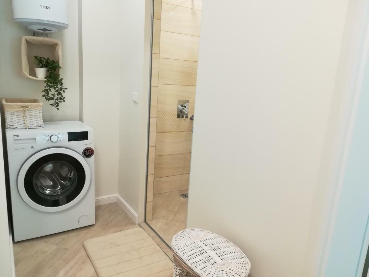 Sunrise Complex Apartments โกลเดน แซนส์ ภายนอก รูปภาพ