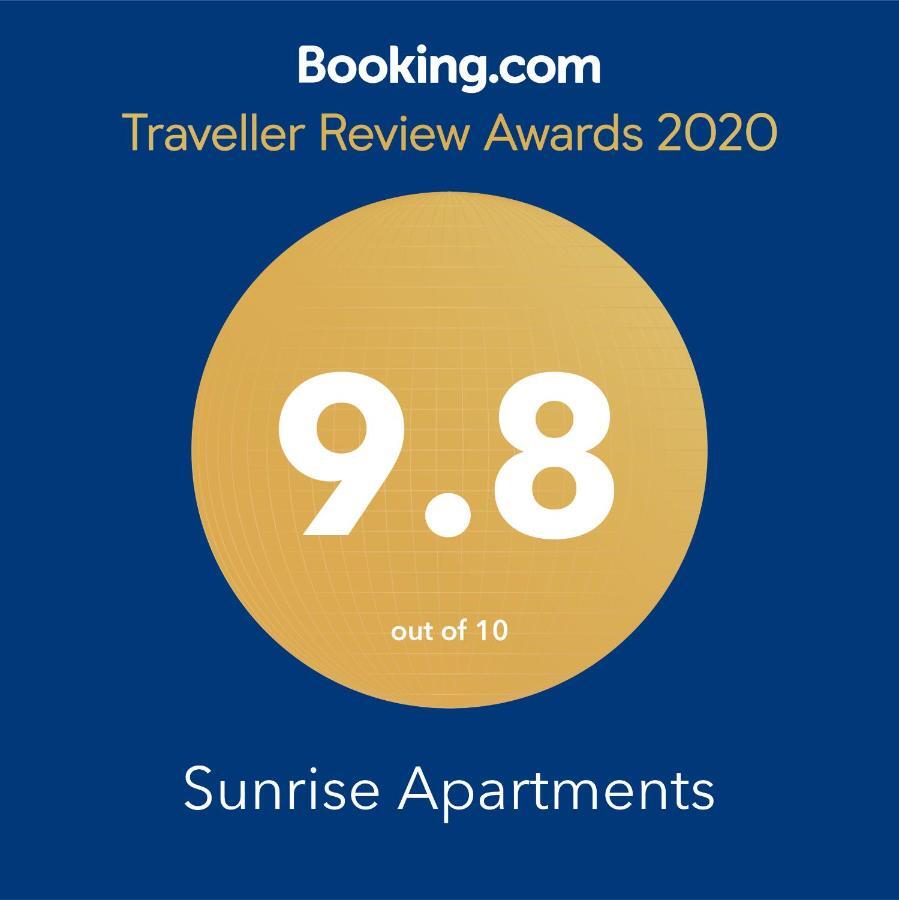 Sunrise Complex Apartments โกลเดน แซนส์ ภายนอก รูปภาพ